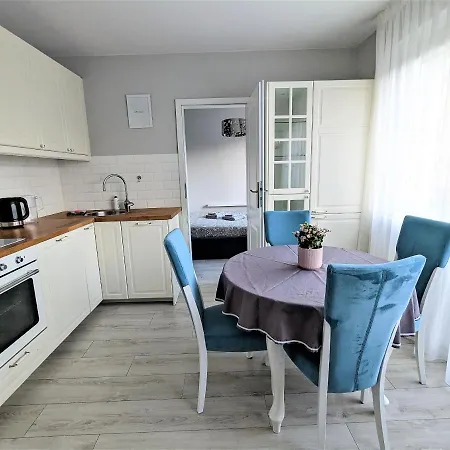 Gustowny Apartament Blisko Sopotu I Plazy Apartmán